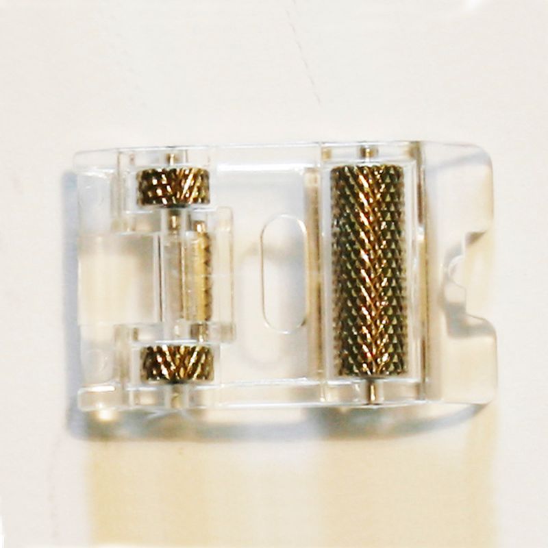 Лапка ДМ роликовая для тяжелых и синтетических материалов, Janome 200-142-001