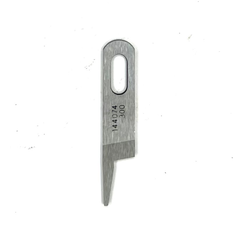 Нож верхний 144074-300 для оверлока BROTHER (CT) EF4-V41