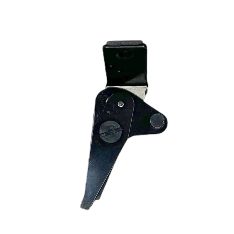 Нож обрезной, игловой нити B-2001-771-0A0 для JUKI LBH-761, GE, 1шт