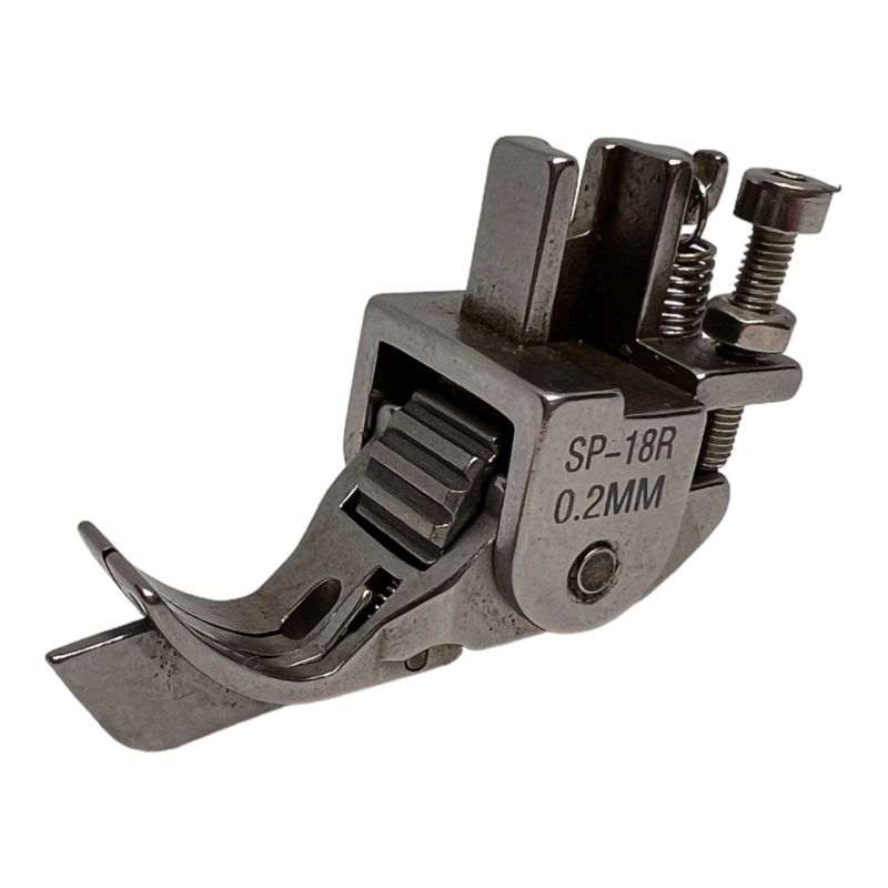 Лапка для промышленных швейных машин, для отсрочки на 2мм с роликом металлическим зубчатым, ширина подошвы 11мм, SPR-18A, СН.